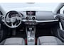 Audi Q2 35 TFSI Edition one | 17dkm! | ACC | Panoramadak | Camera | Automaat | Stoelverwarming | DAB