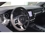 Volvo V60 B4 R-Design 197pk | Memory | Navigatie | Dodehoek | Dodehoek | Keyless | Camera | ACC | Navi