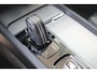 Volvo V60 B4 R-Design 197pk | Memory | Navigatie | Dodehoek | Dodehoek | Keyless | Camera | ACC | Navi