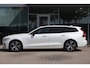 Volvo V60 B4 R-Design 197pk | Memory | Navigatie | Dodehoek | Dodehoek | Keyless | Camera | ACC | Navi
