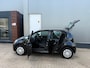 Volkswagen Up! 1.0 / ACHTERUITRIJCAMERA / CRUISE CONTROL / AIRCO / PARKEERSENSOREN / CLIMATE CONTROL / NL-AUTO
