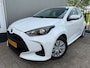 Toyota Yaris 1.5 Hybrid Active / 1E EIGENAAR / NAVIGATIE / NIEUW MODEL / ECC / CAMERA / DEALER ONDERHOUDEN / CRUISE / NL-AUTO