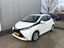 Toyota Aygo 1.0 VVT-i x-play / NAVIGATIE / AIRCO / ACHTERUITRIJCAMERA / NL-AUTO / 5 DEURS / ELEK. PAKKET / ZUINIG