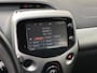 Toyota Aygo 1.0 VVT-i x-play / NAVIGATIE / AIRCO / ACHTERUITRIJCAMERA / NL-AUTO / 5 DEURS / ELEK. PAKKET / ZUINIG
