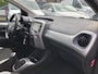 Toyota Aygo 1.0 VVT-i x-play / NAVIGATIE / AIRCO / ACHTERUITRIJCAMERA / NL-AUTO / 5 DEURS / ELEK. PAKKET / ZUINIG