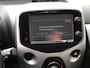 Toyota Aygo 1.0 VVT-i x-play / NAVIGATIE / AIRCO / ACHTERUITRIJCAMERA / NL-AUTO / 5 DEURS / ELEK. PAKKET / ZUINIG