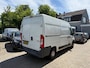Peugeot Boxer 330 2.2 HDI L2 H2/ Profit+ / 3 ZITS / AIRCO / NAVI / VERHOOGD / VERLENGD / TREKHAAK / CRUISE CONTROL