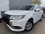 Mitsubishi Outlander 2.4 PHEV Pure / 1E EIGENAAR / AIRCO / CRUISE / PARKEERSENSOREN / TREKHAAK / CAMERA / APPLE CAR PLAY / NL-AUTO