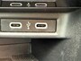 Volkswagen T-Roc 1.5 TSI Sport Business R / R-LINE / ELEK. SCHUIFKANTELDAK / APPLE CAR PLAY / NAVIGATIE / CRUISE / ECC / NL-AUTO