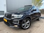 Volkswagen T-Roc 1.5 TSI Sport Business R / R-LINE / ELEK. SCHUIFKANTELDAK / APPLE CAR PLAY / NAVIGATIE / CRUISE / ECC / NL-AUTO