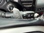Mitsubishi Outlander 2.4 PHEV Pure / 1E EIG / APPLE CAR PLAY / STOELVERWARMING / CRUISE / ECC / NL-AUTO / TREKHAAK / CAMERA