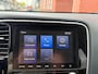 Mitsubishi Outlander 2.4 PHEV Pure / 1E EIG / APPLE CAR PLAY / STOELVERWARMING / CRUISE / ECC / NL-AUTO / TREKHAAK / CAMERA