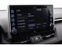 Toyota RAV4 2.5 Plug-in Hybrid AWD Bi-Tone Plus | Trekhaak | 360 camera | Leder | Stoelverwarming/-ventilatie | JBL | Head-up display | Navigatie | Apple Carplay / Android Auto | Stuurwiel verwarmd | Verwarmbare voorruit | Digitale binnenspiegel | 18 inch