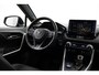 Toyota RAV4 2.5 Plug-in Hybrid AWD Bi-Tone Plus | Trekhaak | 360 camera | Leder | Stoelverwarming/-ventilatie | JBL | Head-up display | Navigatie | Apple Carplay / Android Auto | Stuurwiel verwarmd | Verwarmbare voorruit | Digitale binnenspiegel | 18 inch