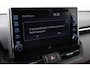 Toyota RAV4 2.5 Plug-in Hybrid AWD Bi-Tone Plus | Trekhaak | 360 camera | Leder | Stoelverwarming/-ventilatie | JBL | Head-up display | Navigatie | Apple Carplay / Android Auto | Stuurwiel verwarmd | Verwarmbare voorruit | Digitale binnenspiegel | 18 inch