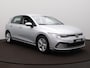 Volkswagen Golf 1.0 TSI Life Navigatie - PDC - Side Assist - Camera - ACC - Sfeerverlichting