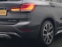 BMW X1 xDrive25e X Line PHEV 221pk Dealer O.H. | 19" | Panodak | Head Up | Camera | Lederen Sportstoelen Memory & Verwarmd | Sfeerverlichting | Hifi Audio | Navigatie | DAB | Cruise Control | Plug In Hybrid |