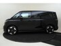 Volkswagen ID. Buzz L1 Pro Bulli 79 kWh 7p. | Trekhaak | Sluithulp | 7 persoons | Two-Tone | Adaptieve Cruise Control |