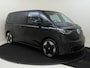 Volkswagen ID. Buzz L1 Pro Bulli 79 kWh 7p. | Trekhaak | Sluithulp | 7 persoons | Two-Tone | Adaptieve Cruise Control |