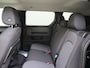 Volkswagen ID. Buzz L1 Pro Bulli 79 kWh 7p. | Trekhaak | Sluithulp | 7 persoons | Two-Tone | Adaptieve Cruise Control |