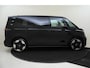 Volkswagen ID. Buzz L1 Pro Bulli 79 kWh 7p. | Trekhaak | Sluithulp | 7 persoons | Two-Tone | Adaptieve Cruise Control |