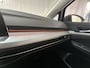 Volkswagen Golf 1.5 TSI Life Business Alcantara Sfeerverlichting Stoelverwarming DAB+