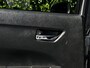 Suzuki Vitara 1.4 Boosterjet Comfort Smart Hybrid, TWO-TONE, NAVIGATIE, CRUISE CONTROL, CAMERA, KEYLESS, DAB, LED, CLIMATE CONTROL, STOELVERWARMING, LICHTMETAAL 17"