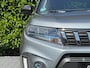 Suzuki Vitara 1.4 Boosterjet Comfort Smart Hybrid, TWO-TONE, NAVIGATIE, CRUISE CONTROL, CAMERA, KEYLESS, DAB, LED, CLIMATE CONTROL, STOELVERWARMING, LICHTMETAAL 17"