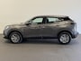 Peugeot 2008 1.2 130pk Automaat Active Pack Navigatie Cruise Control Climate Control Camera Parkeer sensoren Lichtmetalen velgen
