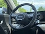 Hyundai Kona Electric Long Range Pure Edition 64.8 kWh | Parkeersensoren voor en achter | Adaptieve Cruise Control | Keyless entry en start |