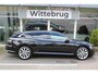 Volkswagen Arteon Shooting Brake 1.4 TSI eHybrid 218pk R-Line DSG Automaat / Navigatie Pro / Panorama schuifdak / LM 19 inch / 360 Camera / Wegkl trekhaak
