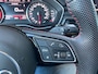 Audi A4 Limousine 40 TFSI 190PK Sport S line black edition / Parkeersensoren / Getint glas / Navigatie / Lederen bekleding / 19'' LMV