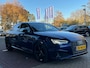 Audi A4 Limousine 40 TFSI 190PK Sport S line black edition / Parkeersensoren / Getint glas / Navigatie / Lederen bekleding / 19'' LMV