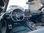 Audi A4 Limousine 40 TFSI 190PK Sport S line black edition / Parkeersensoren / Getint glas / Navigatie / Lederen bekleding / 19'' LMV