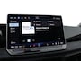 Volkswagen Tiguan R-Line Edition 1.5 eHybrid 204 PK 6 versn. DSG · Achteruitrijcamera · Rondomzichtcamera · Draadloze telefoonlader · Black Style Pakket · Trekhaak inklapbaar, met elektrische ontgrendeling, incl. aanhangermanoeuvreerhulp Trailer Assist · Voorraad OUTLET · Prijs is inclusief inruilpremie ·