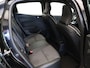Renault Clio 1.0 TCe Intens | Afneembare trekhaak | Navigatie | Climate control | Cruise control |