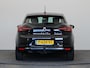 Renault Clio 1.0 TCe Intens | Afneembare trekhaak | Navigatie | Climate control | Cruise control |