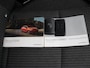 Renault Clio 1.0 TCe Intens | Afneembare trekhaak | Navigatie | Climate control | Cruise control |