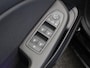 Renault Clio 1.0 TCe Intens | Afneembare trekhaak | Navigatie | Climate control | Cruise control |