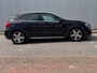 Mercedes-Benz GLA 180 AMG Night Edition Plus Automaat | Afneembare Trekhaak | Navigatie | Camera | Cruise Control | Stoelverwarming | | Airco | Audioinstallatie met CD-speler | Bi-xenon koplampen
