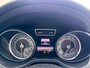 Mercedes-Benz GLA 180 AMG Night Edition Plus Automaat | Afneembare Trekhaak | Navigatie | Camera | Cruise Control | Stoelverwarming | | Airco | Audioinstallatie met CD-speler | Bi-xenon koplampen