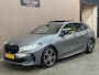 BMW 1-Serie 120i M-Pakket 2023 PANO LED CRUISE CAR-PLAY BLUETOOTH