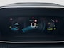 Peugeot e-2008 EV GT Pack 50 kWh Panoramadak | Vol Leder | Voorruitverwarming | Stoelverwarming | Camera | Cruise control Adaptive | Keyless | Full LED | Full map navigatie | Carplay/android auto |