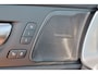 Volvo XC60 T6 Recharge AWD Plus Dark - IntelliSafe Assist & Surround - Harman/Kardon audio - Parkeercamera achter - Verwarmde voorstoelen, stuur & achterbank - Parkeersensoren voor & achter - Elektr. bedienb. voorstoelen met geheugen - Draadloze tel. lader - Extra getint glas - 21' LMV