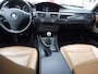 BMW 3-Serie Touring 320i Business Line Leer | Navi | LMV | PDC achter | CPV | Cruise