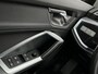 Audi Q3 35 TFSI Pro Line / Digitaal dashboard / App connect / Navi by APP / Trekhaak / Lichtmetaal 20 inch /