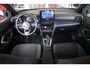 Toyota Yaris Cross 1.5 Hybrid Dynamic | ACC | Keyless | Camera | Stoelverwarming | 17” | CarPlay | Navi