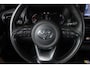 Toyota Yaris Cross 1.5 Hybrid Dynamic | ACC | Keyless | Camera | Stoelverwarming | 17” | CarPlay | Navi