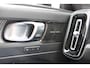 Volvo XC40 Recharge P8 AWD R-Design | H&K Audio | El. Trekhaak | El. Stoelen | Camera + PDC | Adapt. Cruise | 20" LMV |