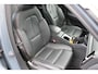 Volvo XC40 Recharge P8 AWD R-Design | H&K Audio | El. Trekhaak | El. Stoelen | Camera + PDC | Adapt. Cruise | 20" LMV |